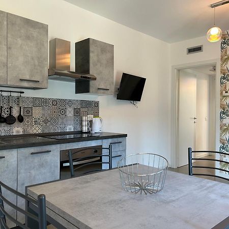 Vivaldi Home - Immobili E Soluzioni Rent Bergamo Exteriör bild